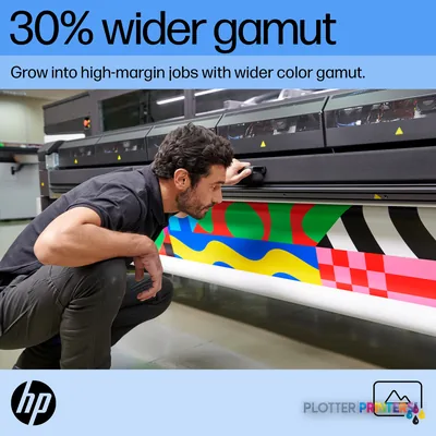HP Latex 2700 Printer feature callout showing operator inspecting vibrant color output with wide color gamut